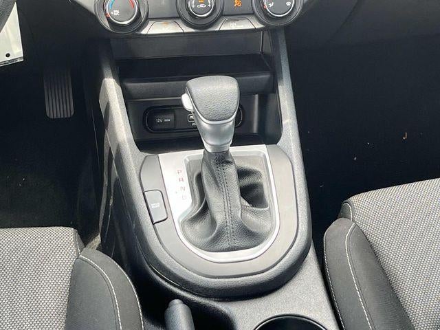2024 Kia Forte LXS IVT