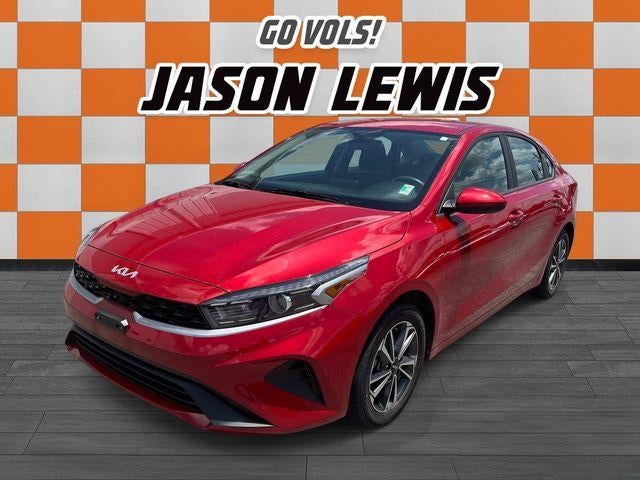2024 Kia Forte LXS IVT