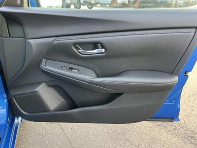 2024 Nissan Sentra SV CVT