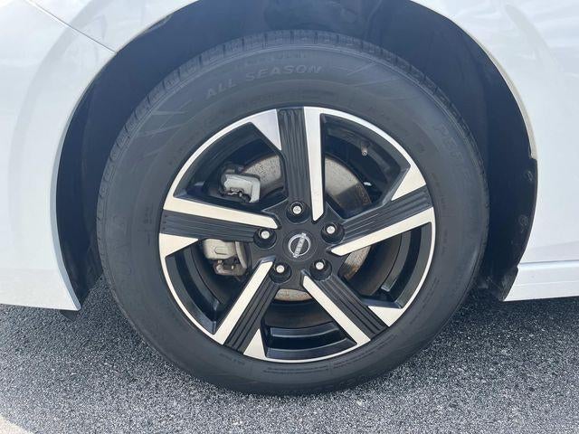 2024 Nissan Sentra SV CVT