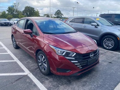 2023 Nissan Versa SV CVT