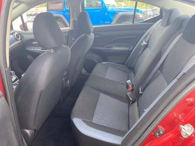 2023 Nissan Versa SV CVT