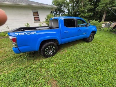 2021 Toyota Tacoma 4WD 4WD TRD Sport Double Cab 5' Bed V6 AT (Natl)