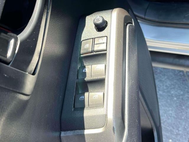 2019 Toyota Tacoma 4WD 4WD SR5 Double Cab 5' Bed V6 AT (GS)