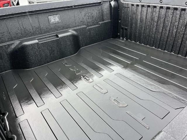 2024 Toyota Tacoma 4WD 4WD TRD Off Road Double Cab 5' Bed AT (Natl)