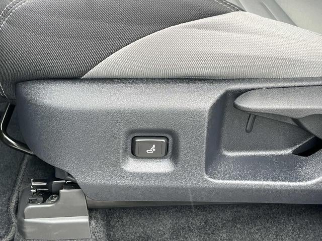 2024 Toyota Tacoma 4WD 4WD TRD Off Road Double Cab 5' Bed AT (Natl)