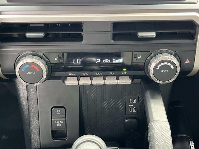2024 Toyota Tacoma 4WD 4WD TRD Sport Double Cab 5' Bed MT (Natl)