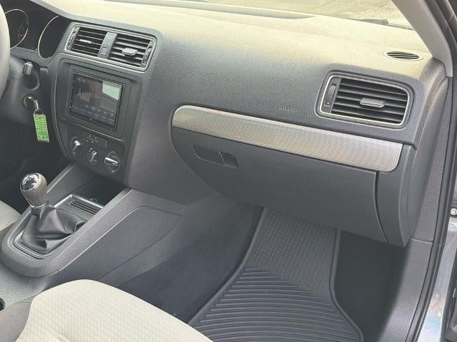 2017 Volkswagen Jetta 1.4T S Manual