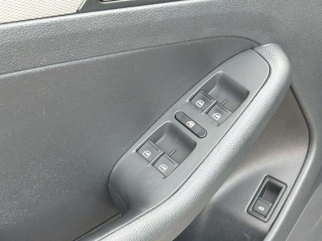 2017 Volkswagen Jetta 1.4T S Manual