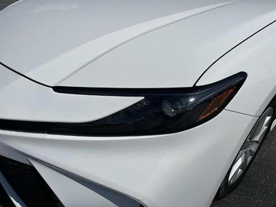 2025 Toyota Camry LE (SE)