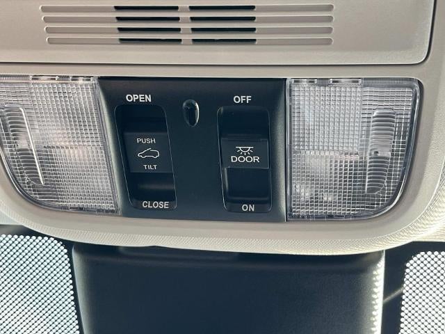 2025 Honda Odyssey EX-L Auto