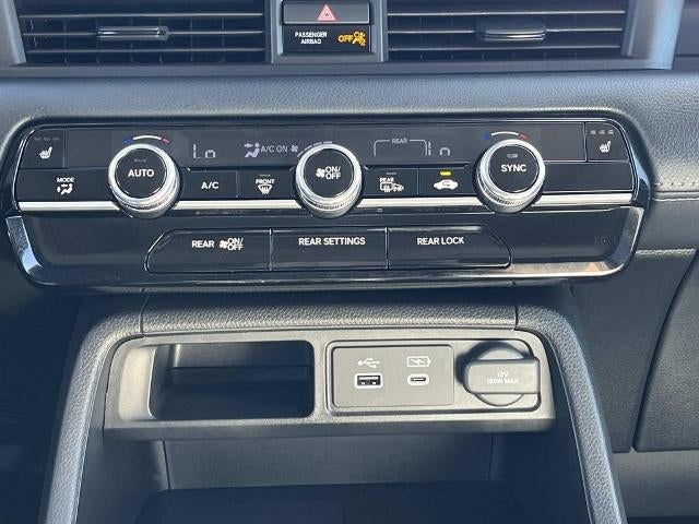 2025 Honda Pilot Touring AWD