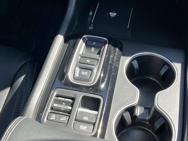 2025 Honda Pilot Touring AWD