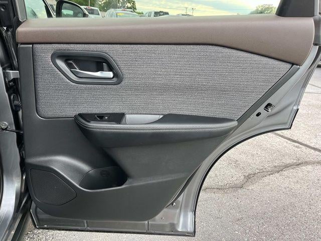 2023 Nissan Rogue AWD SV *Ltd Avail*