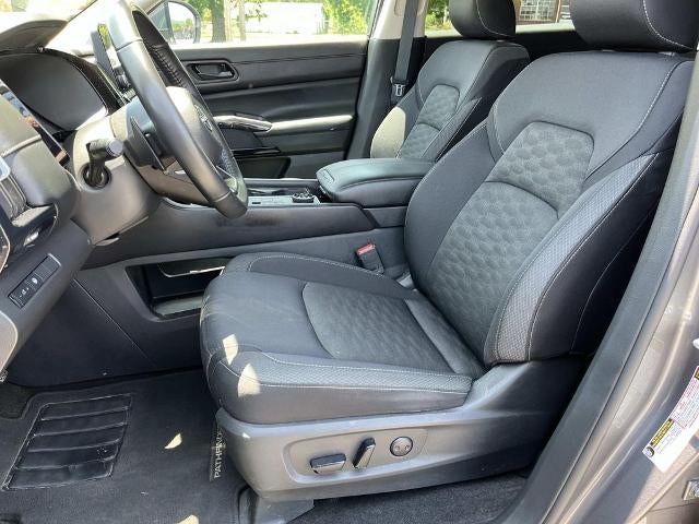 2024 Nissan Pathfinder SV 4WD