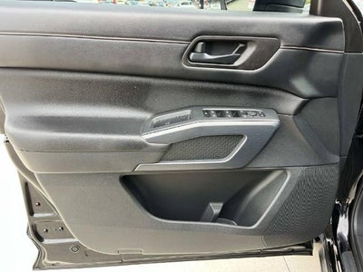 2024 Nissan Pathfinder Rock Creek 4WD