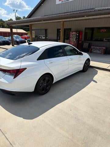 2021 Hyundai ELANTRA SEL IVT