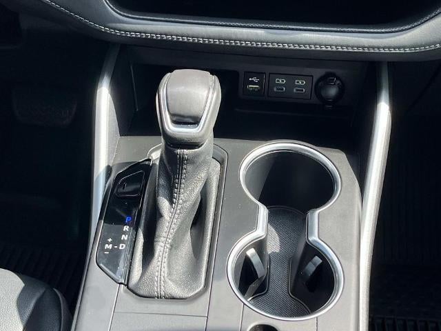 2022 Toyota Highlander XLE FWD (Natl)