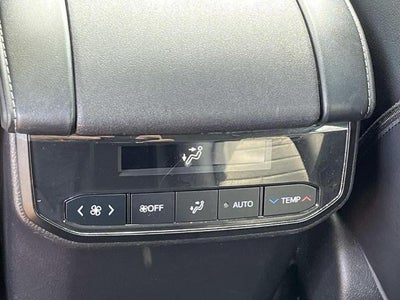 2022 Toyota Highlander XLE FWD (Natl)
