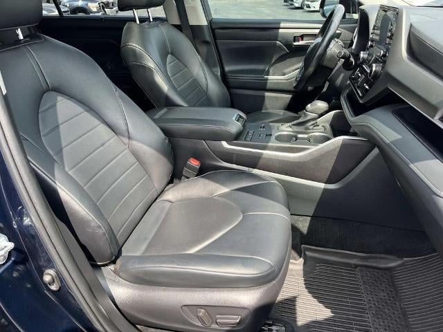 2022 Toyota Highlander XLE FWD (Natl)