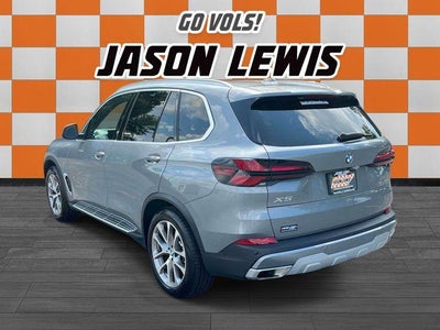2026 BMW X5 sDrive40i Sports Activity Vehicle