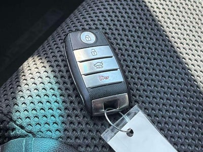 2019 Kia Optima S Auto