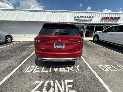 2023 Mitsubishi Outlander SE S-AWC