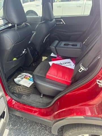 2023 Mitsubishi Outlander SE S-AWC