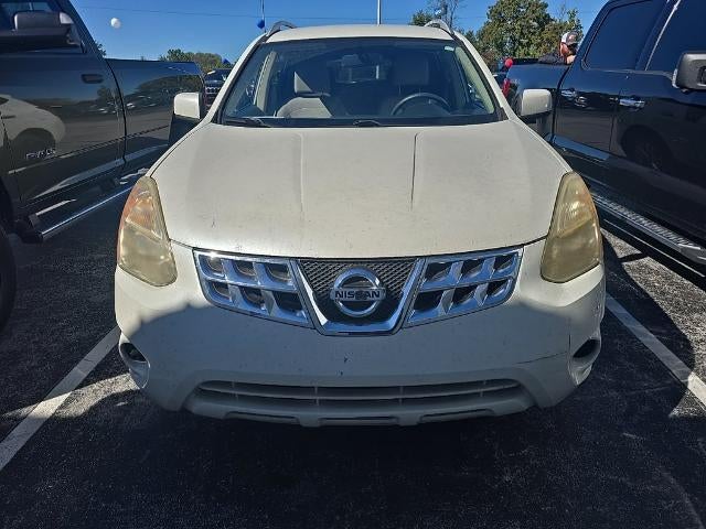 2013 Nissan Rogue FWD 4dr SV