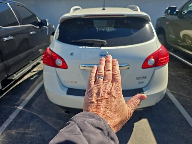 2013 Nissan Rogue FWD 4dr SV