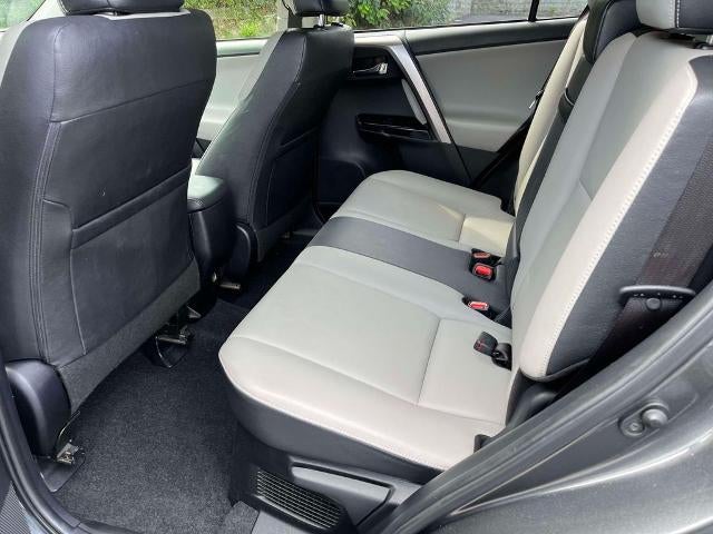 2017 Toyota RAV4 Hybrid Limited AWD (Natl)