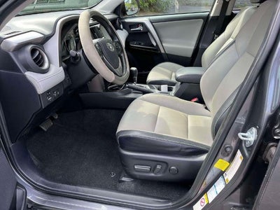 2017 Toyota RAV4 Hybrid Limited AWD (Natl)