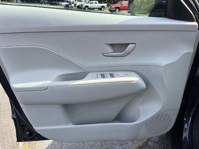 2025 Hyundai KONA SEL AWD
