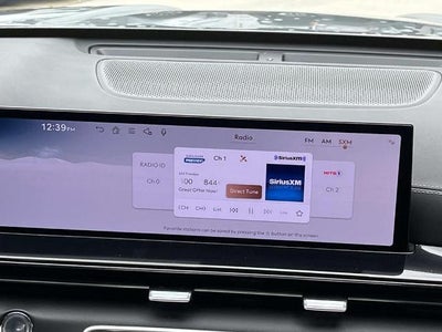 2025 Genesis GV80 2.5T Standard AWD