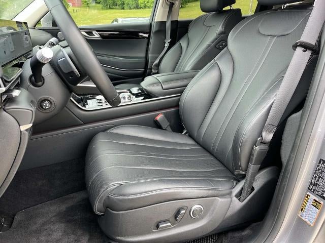 2025 Genesis GV80 2.5T Standard AWD