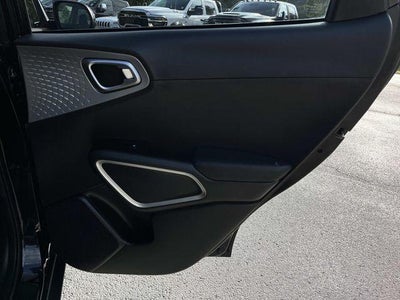 2022 Kia Soul LX IVT