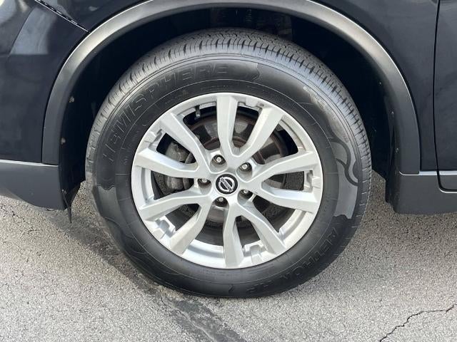 2020 Nissan Rogue FWD SV