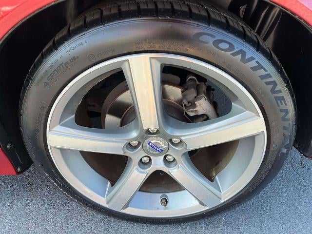 2011 Volvo C70 2dr Conv Auto