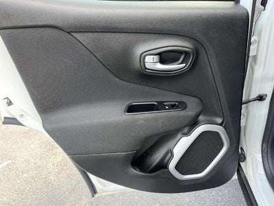 2018 Jeep Renegade Latitude FWD