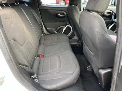 2018 Jeep Renegade Latitude FWD