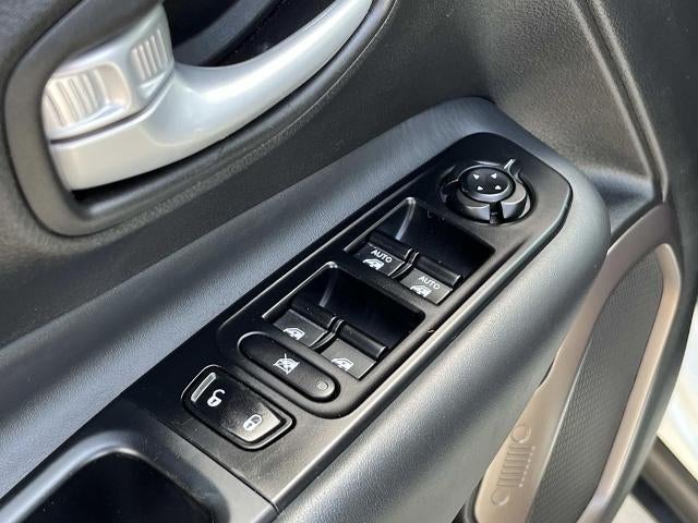2023 Jeep Renegade Latitude 4x4