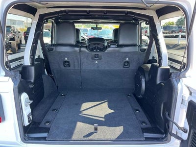 2021 Jeep Wrangler Unlimited Sahara Altitude 4x4