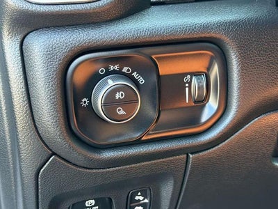 2024 RAM 1500 Big Horn 4x4 Crew Cab 5'7" Box
