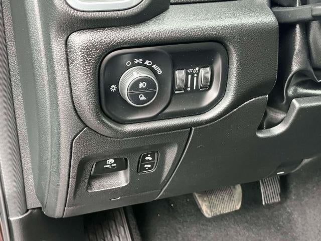 2025 RAM 1500 Laramie 4x4 Crew Cab 5'7" Box