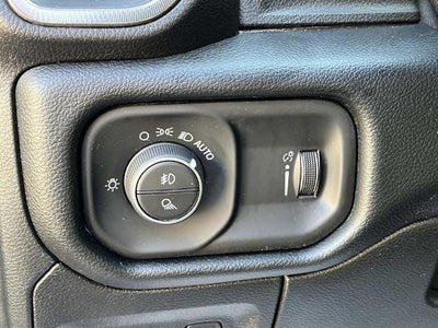 2020 RAM 1500 Rebel 4x4 Crew Cab 5'7" Box