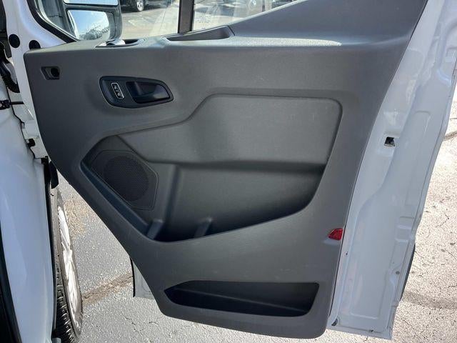 2023 Ford Transit Passenger Wagon T-350 148" Low Roof XLT RWD