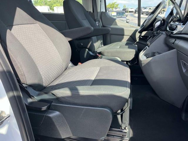 2023 Ford Transit Passenger Wagon T-350 148" Low Roof XLT RWD