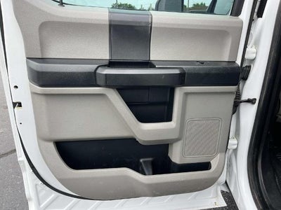 2019 Ford Super Duty F-450 DRW XL 4WD Crew Cab 179" WB 60" CA
