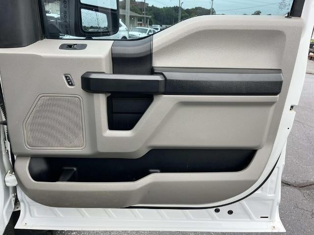 2019 Ford Super Duty F-450 DRW XL 4WD Crew Cab 179" WB 60" CA