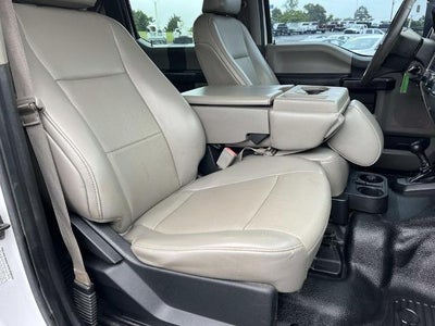 2019 Ford Super Duty F-450 DRW XL 4WD Crew Cab 179" WB 60" CA